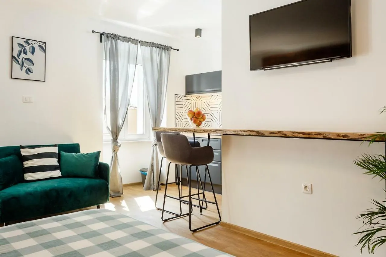 Central Rijeka Apartments Ciottina 24 Croacia
